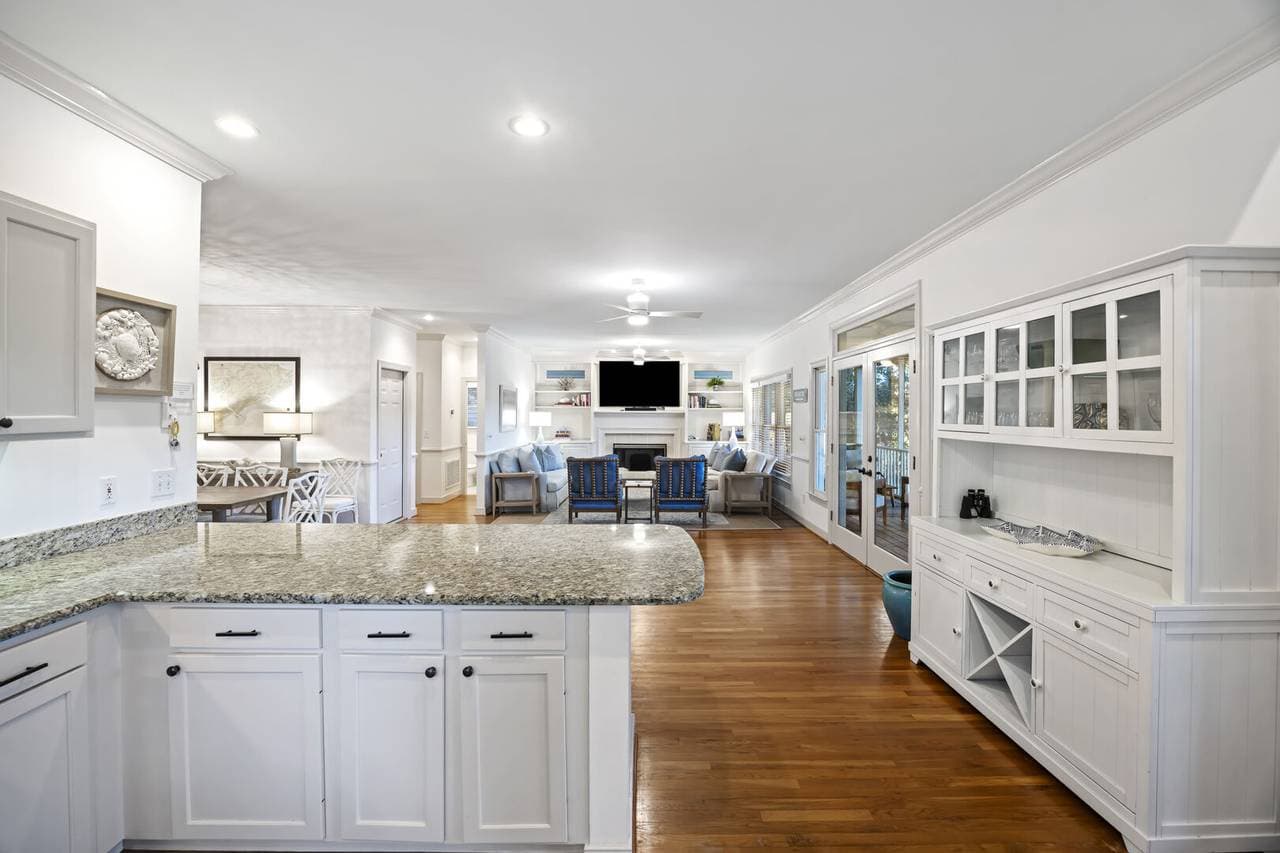 Silver Moss - Image 10