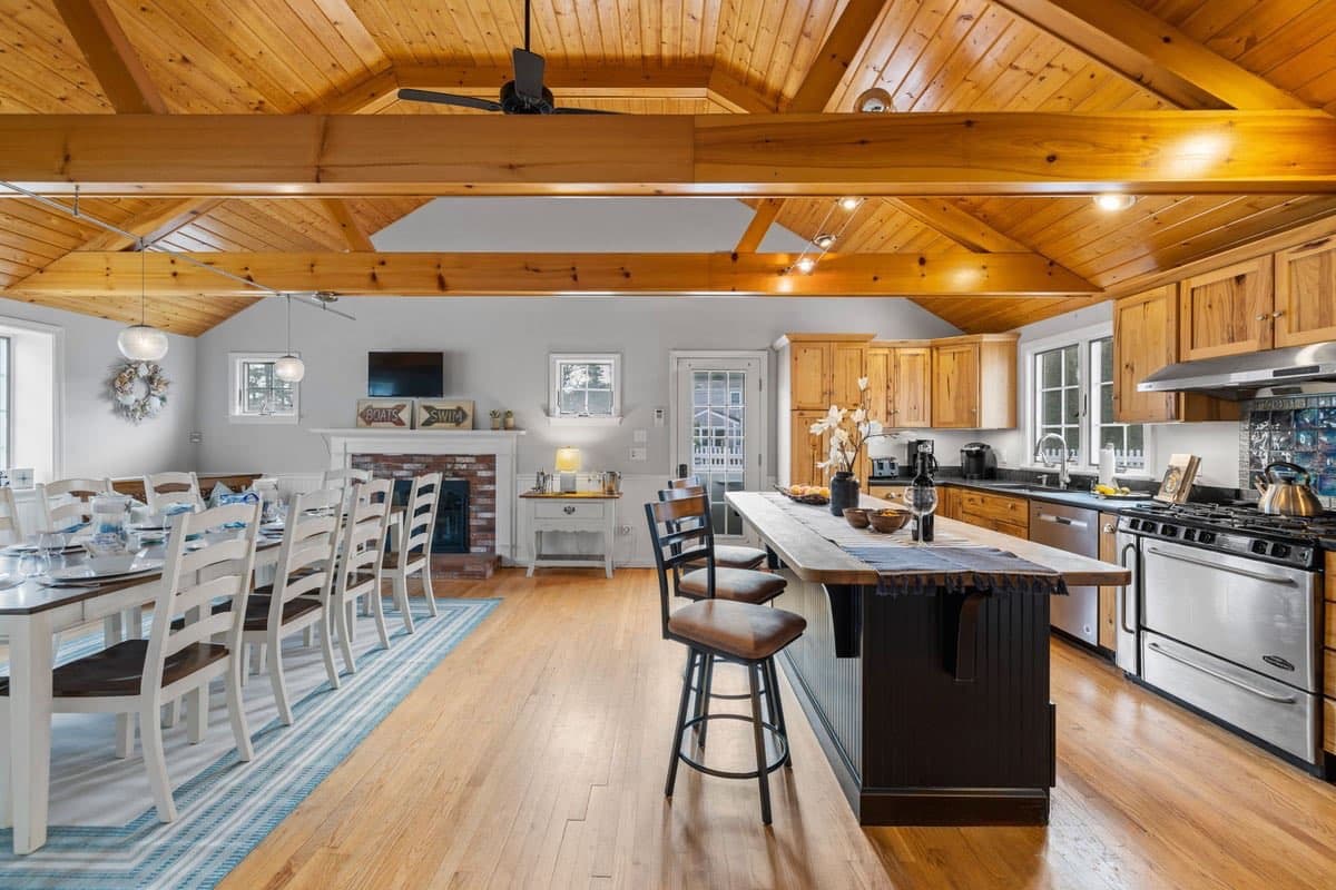 Point Pleasant - Image 5