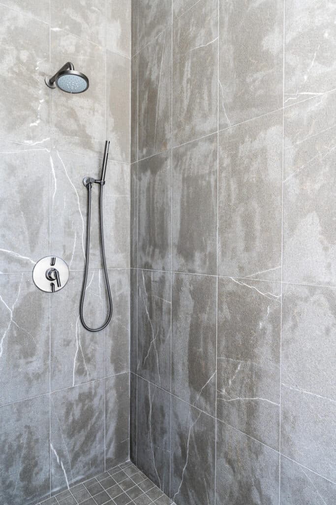 Jack Cabin - Image 11