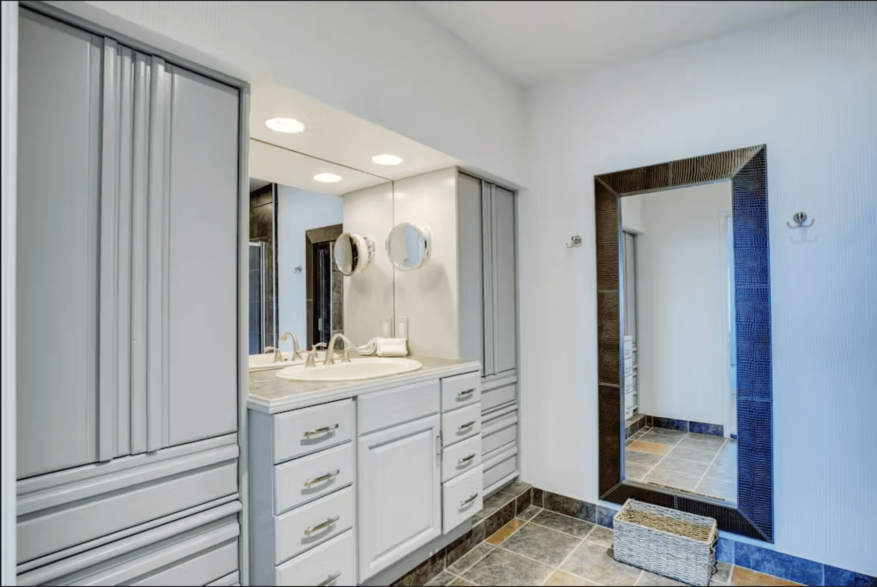 El Paseo Cliff Retreat - Image 13