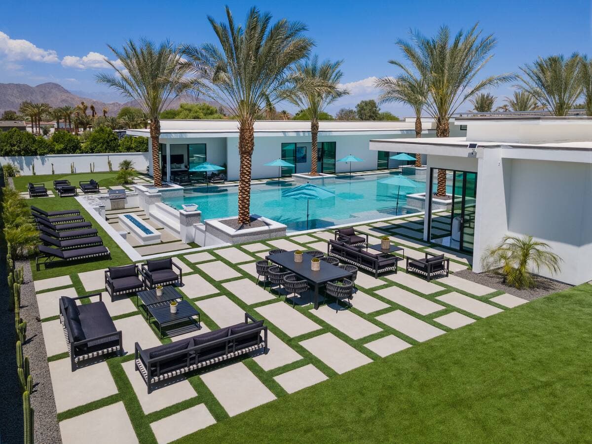 Bravo Villa #12 - Image 58