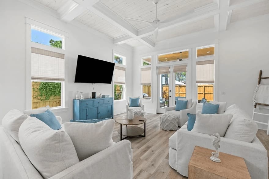 Juan Fine Day - Image 4