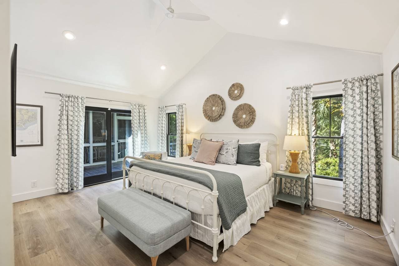 Beach Days on Conifer - Image 24