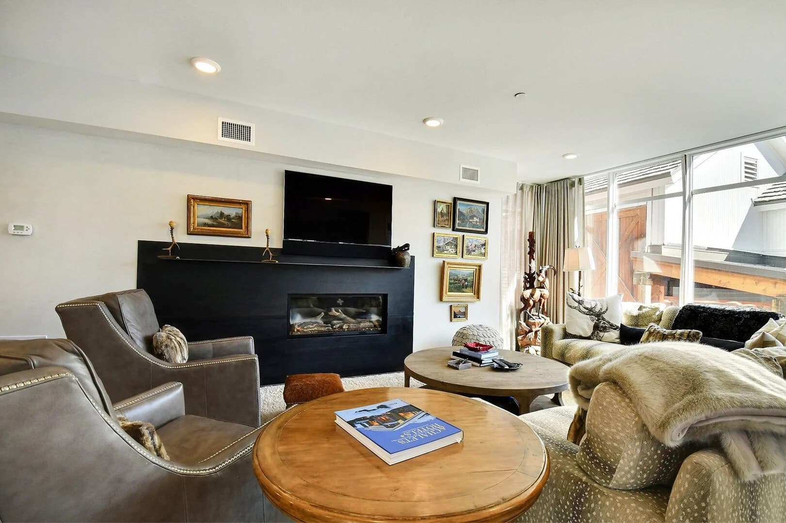 Main Street Magic Home - Image 2