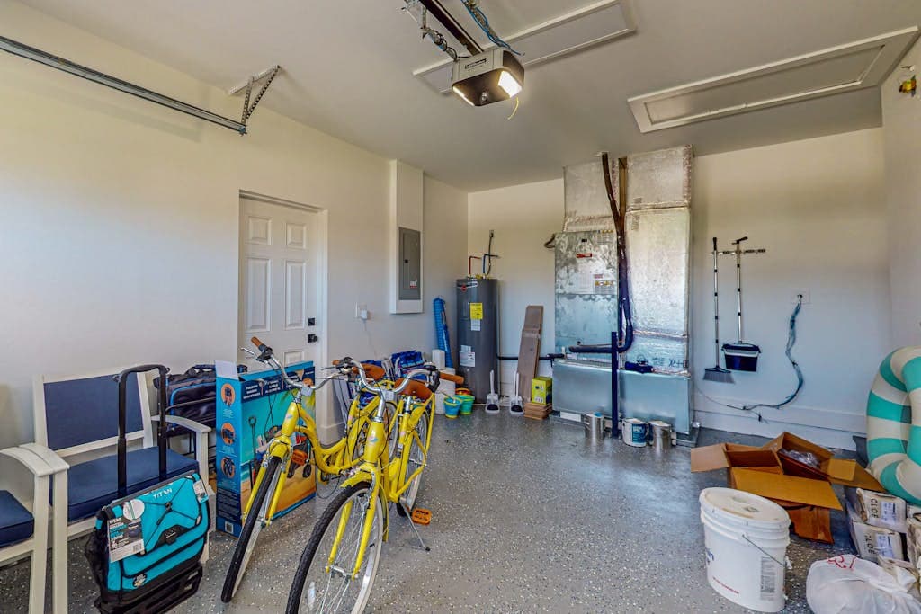 Yellow Door Beach Cottage - Image 18