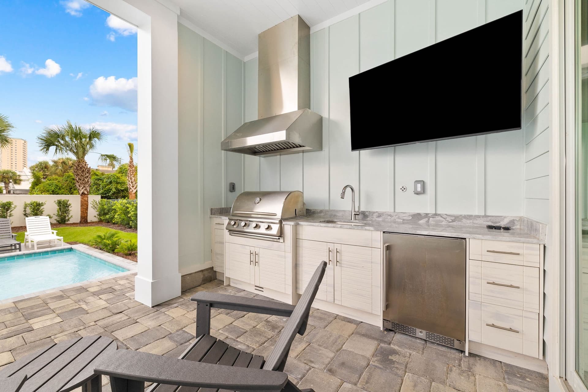 Sandtrapped #2 - Image 3