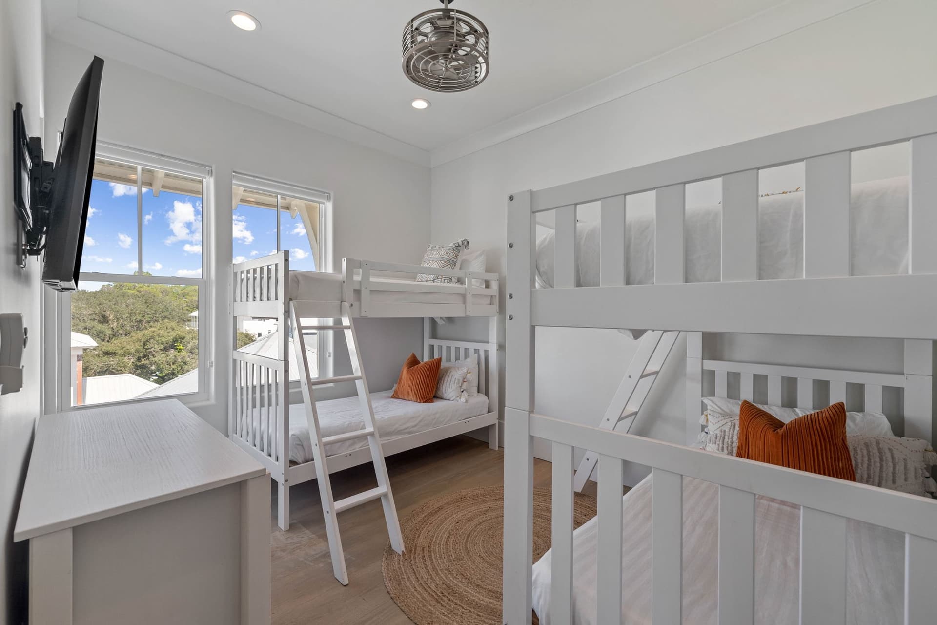 Gulf Shore Manor - Image 55