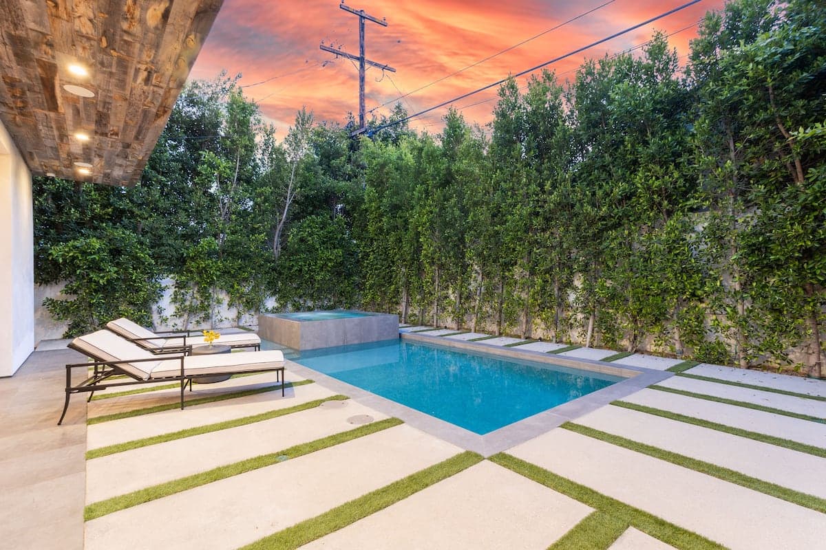 North Vista - Image 2