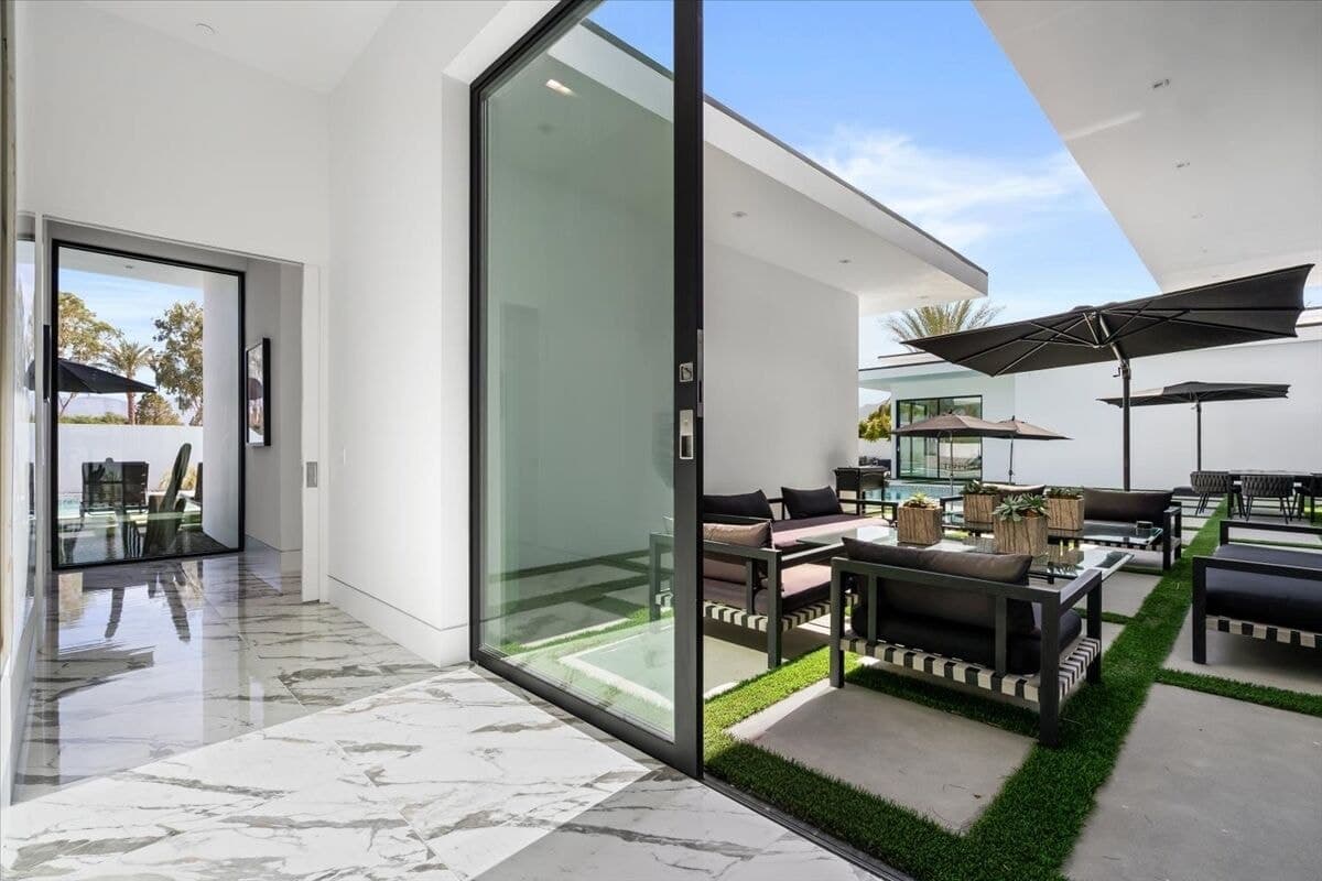 Bravo Villa #11 - Image 35