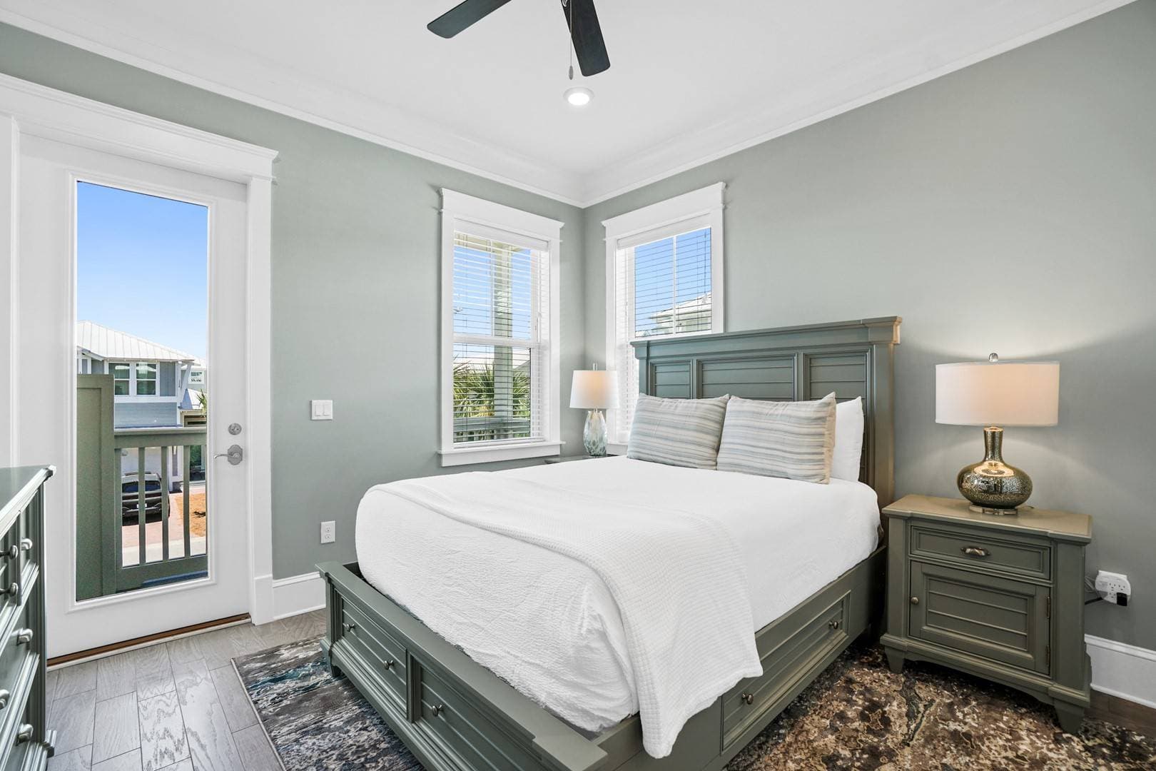 Sand Dollar Manor - Image 40