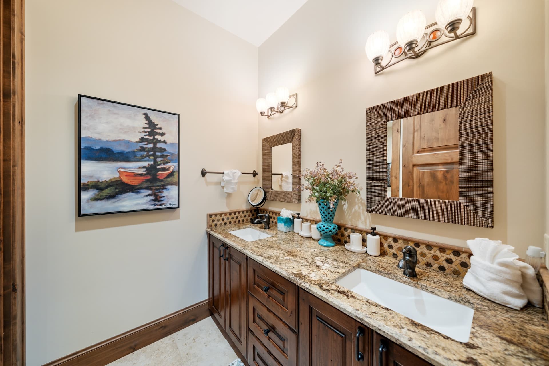 Last Best Chalet - Image 30