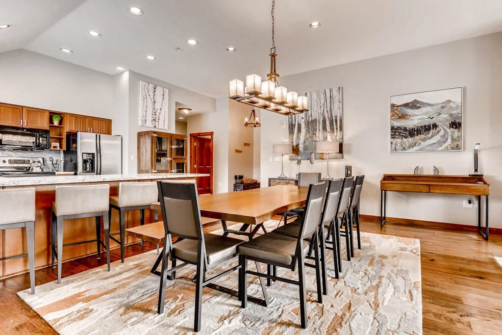 Main Street Condo #3401 - Image 5