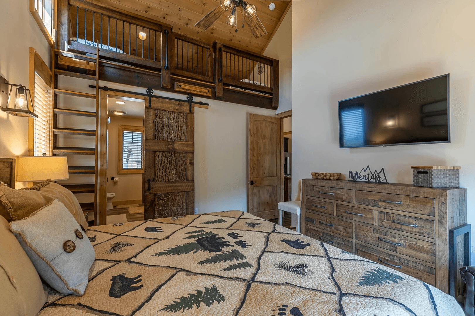 Black Bear Den - Image 8