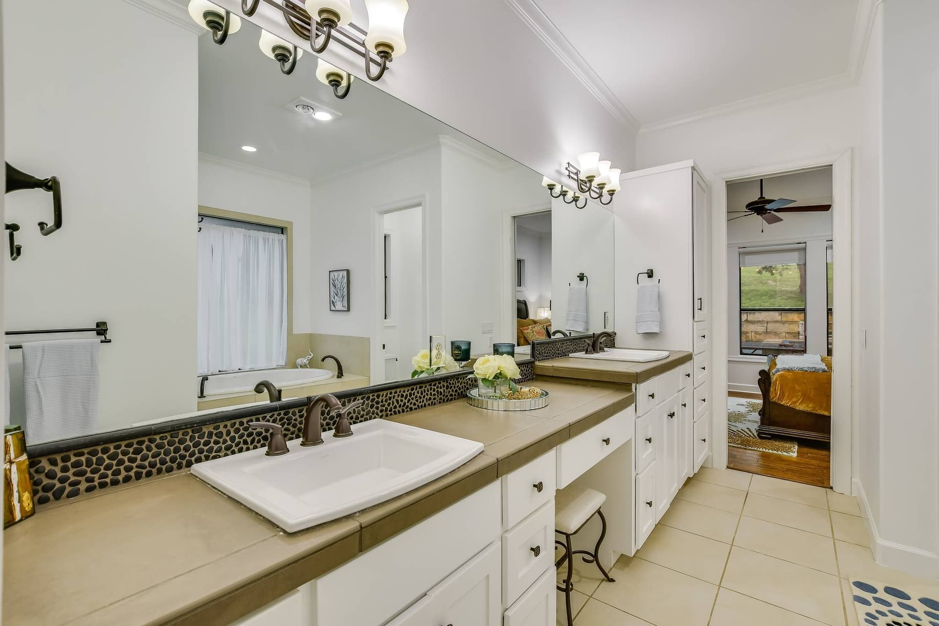 Hillside Oasis - Image 44