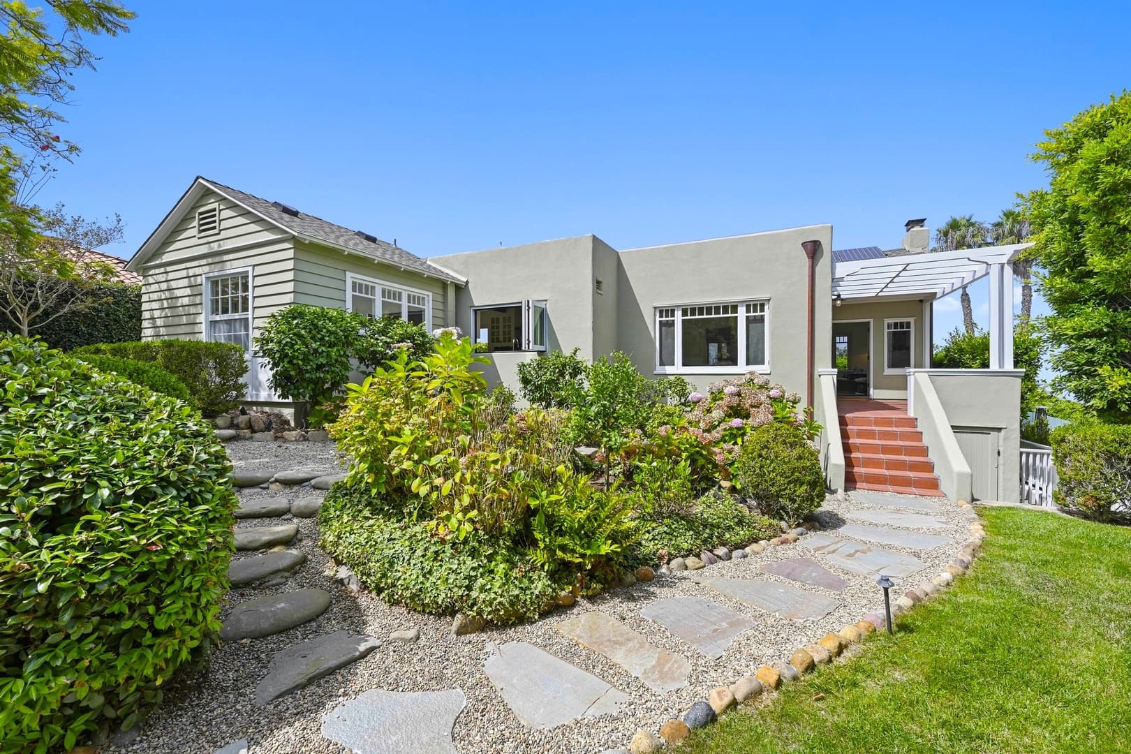 Summerland - Image 1