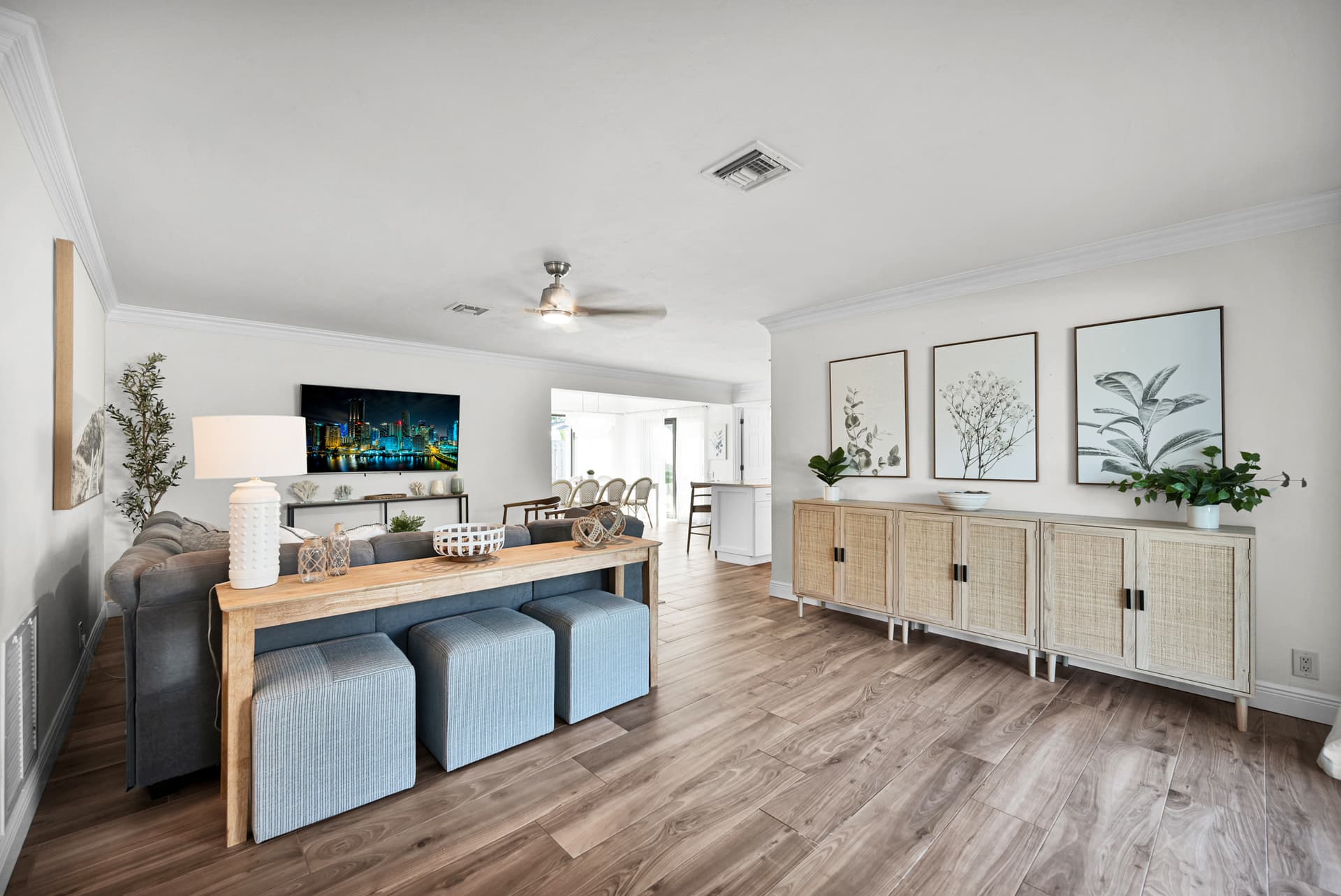 Robinson Place - Image 10