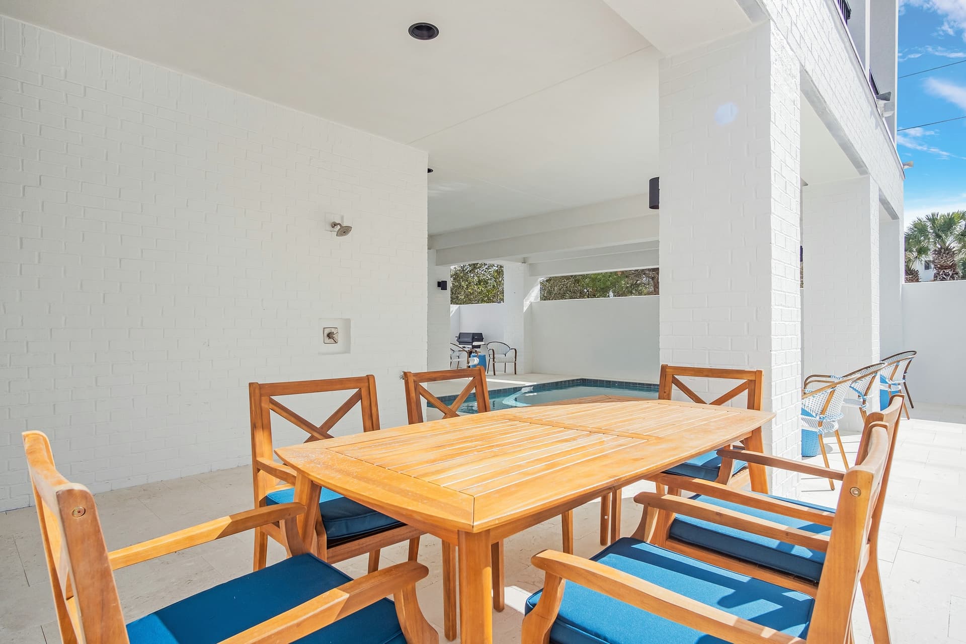 Aces High - Image 32