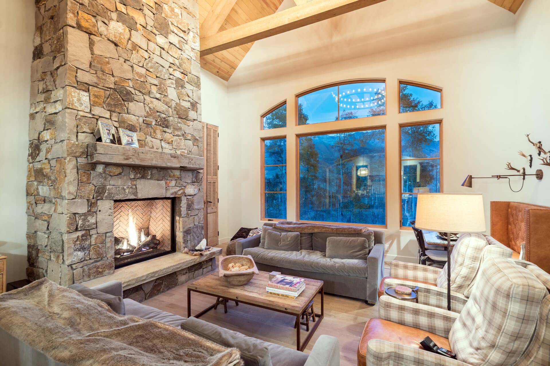 Russell Home - Image 3