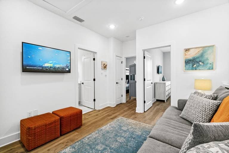 Mira Bella House - Image 20