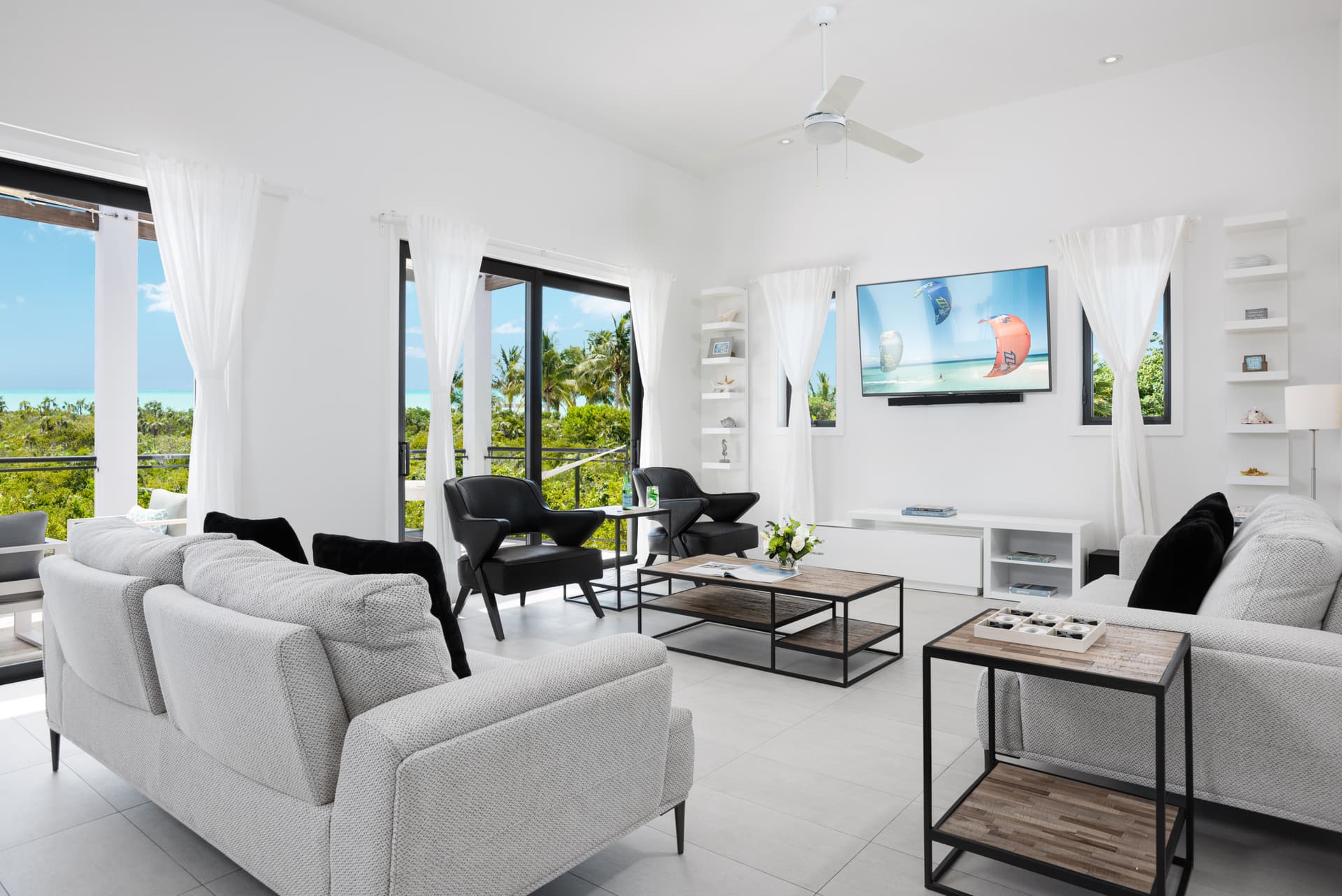 Bora Villa - Image 2