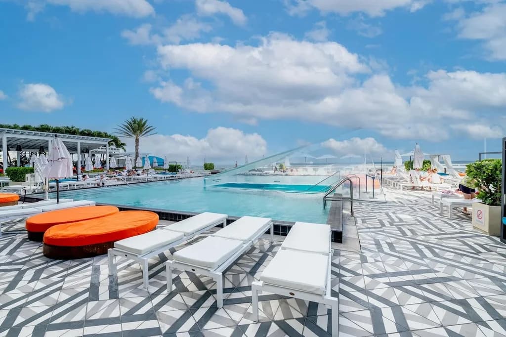 Horizon Condo #2108 - Image 47