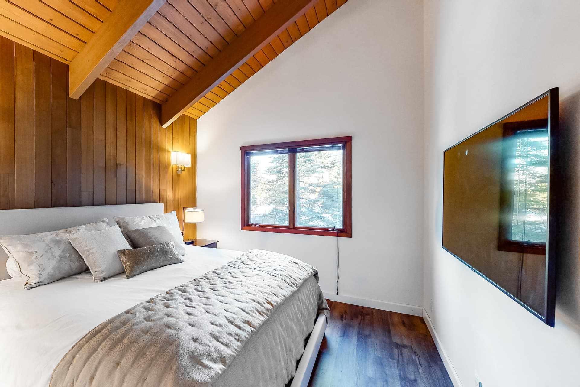 Sun Valley Alpenglow - Image 10