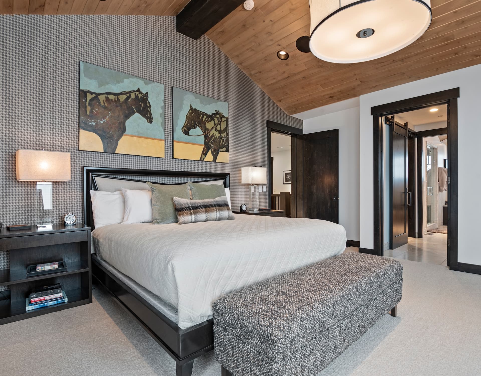 Silver Buck - Image 32