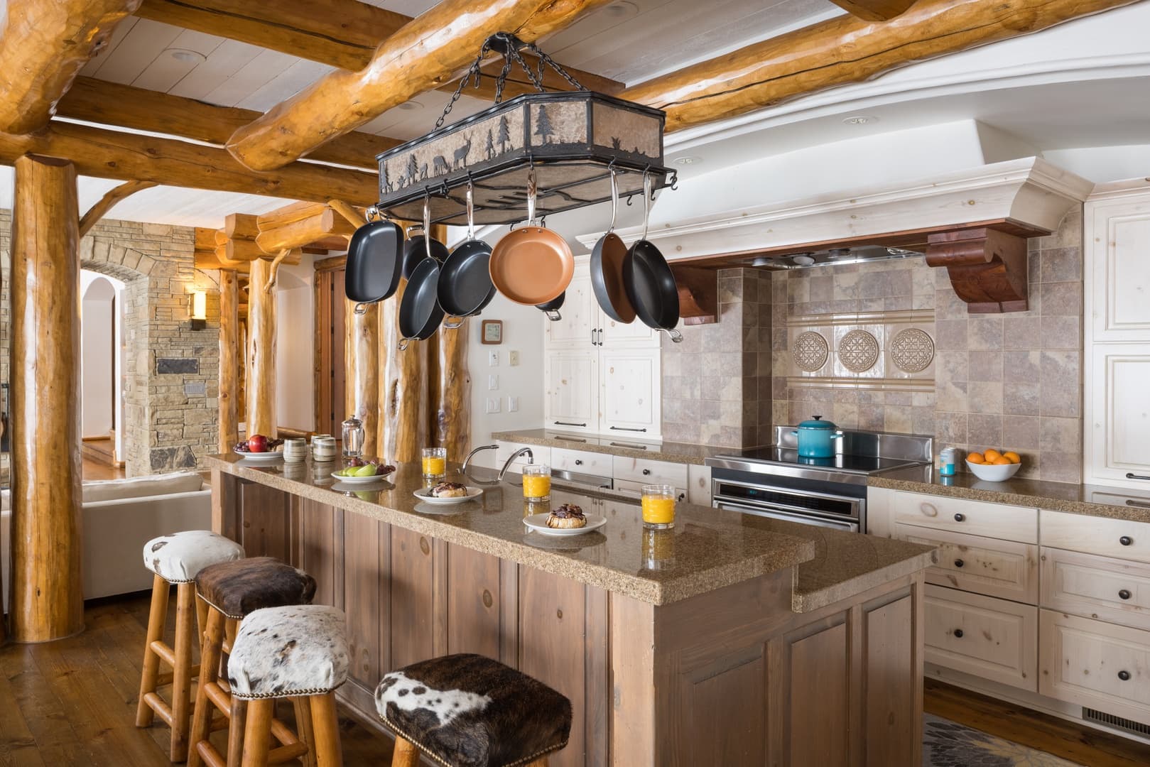 Bright Bear Lodge - Image 2