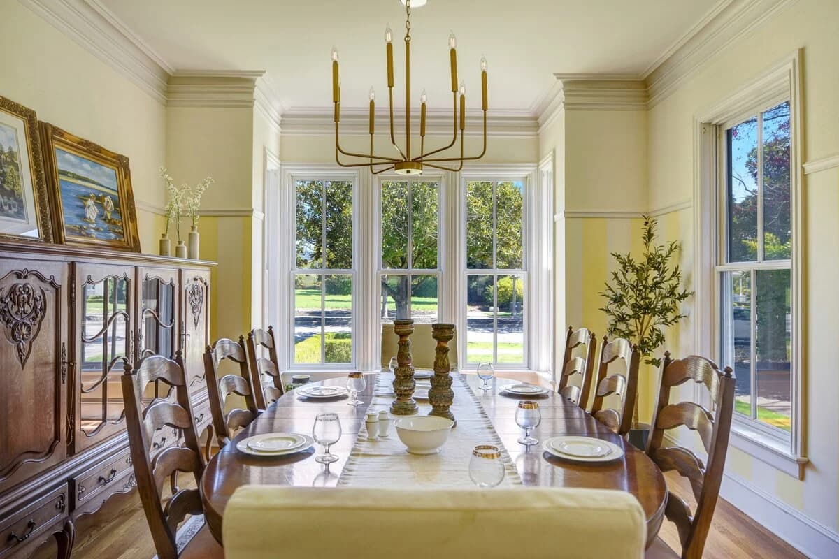 Armstrong Estate - Image 9