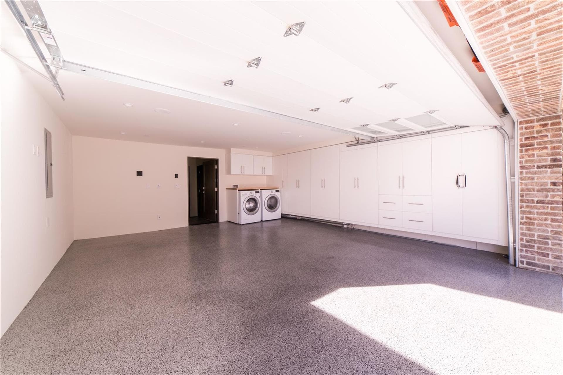 Bay Escape - Image 34