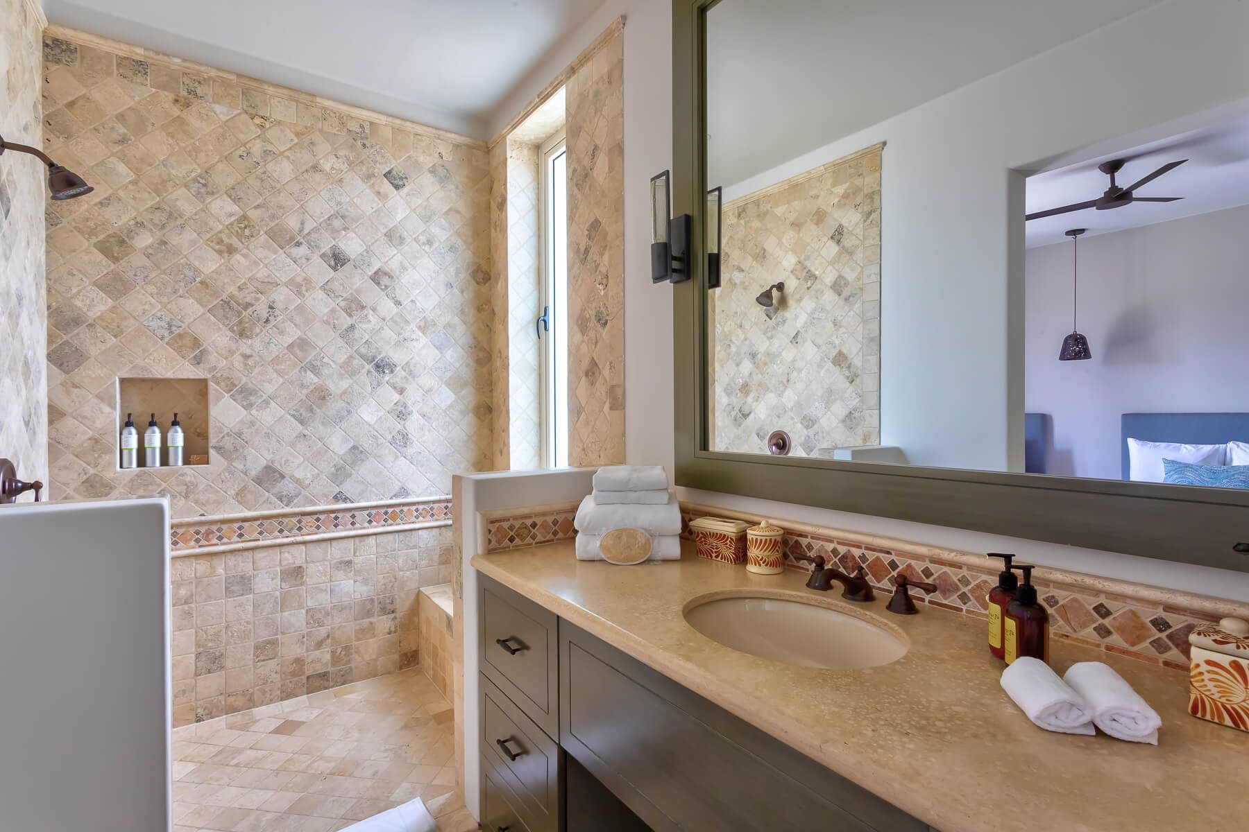 Tranquila Home - Image 10