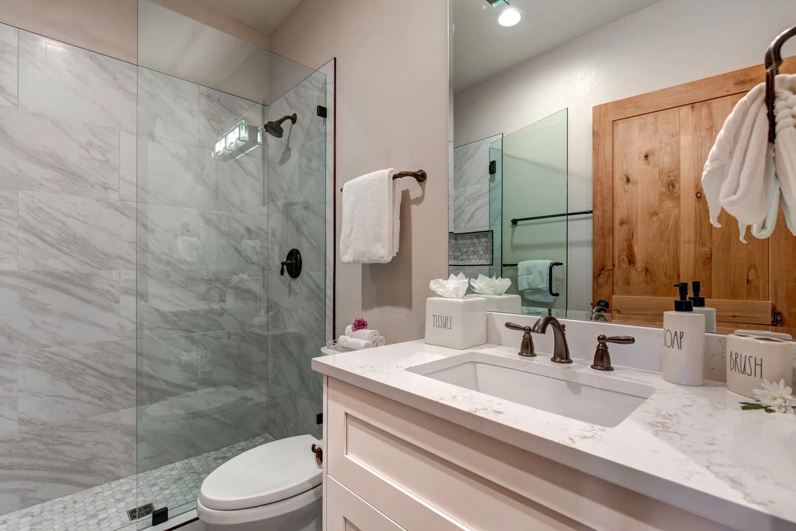 Oak Haven - Image 18