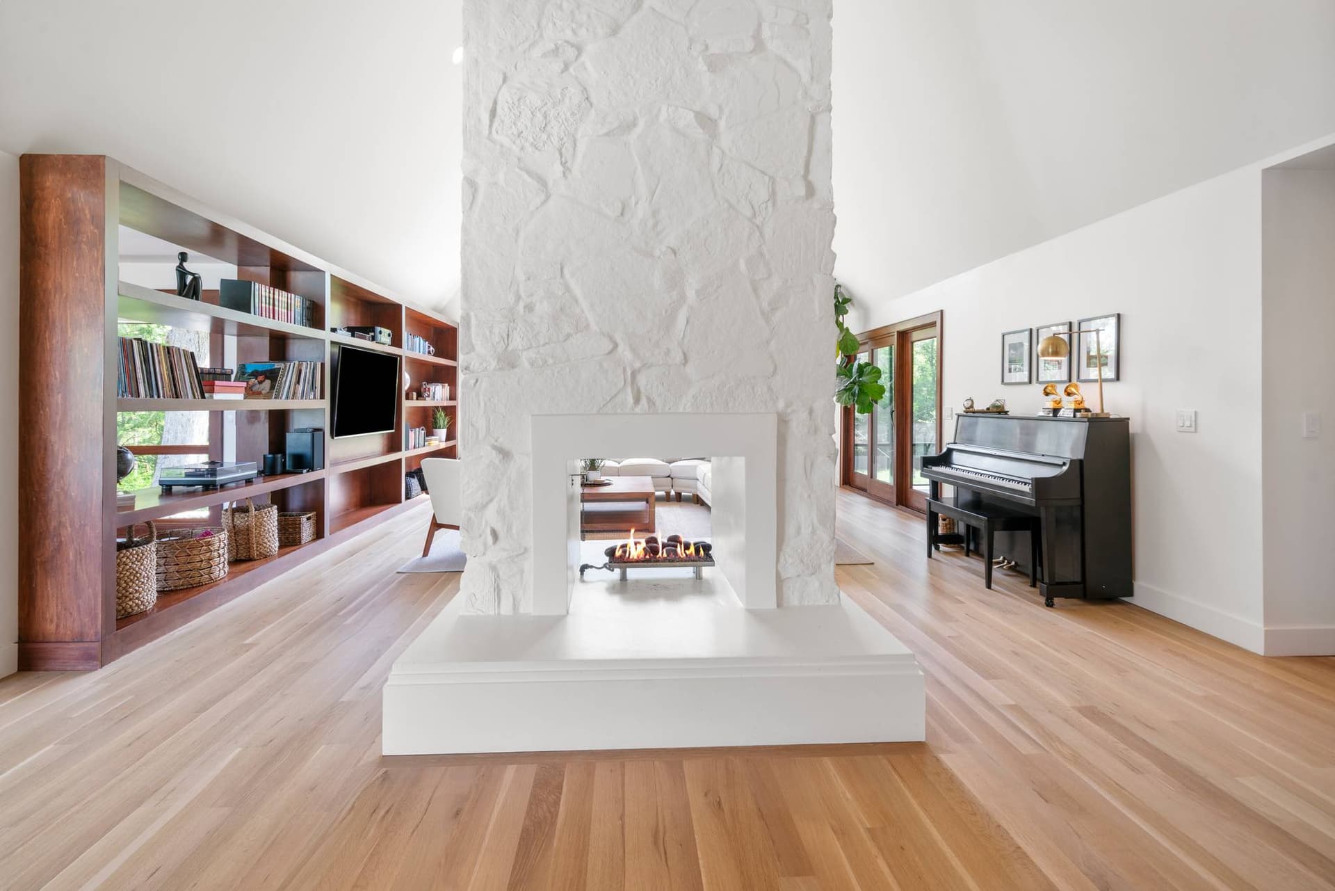 Nashville Sanctuary - Image 13