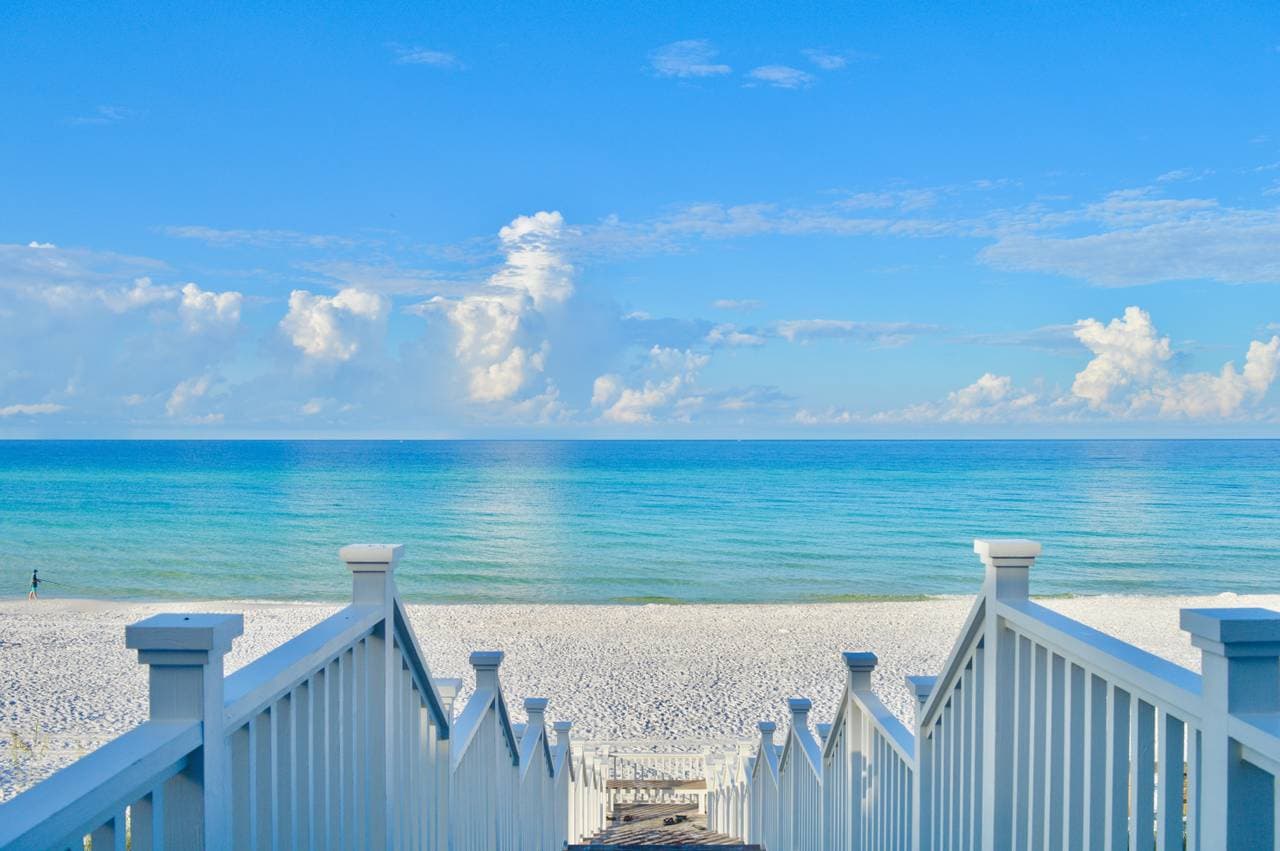 Golden Dune Home - Image 2