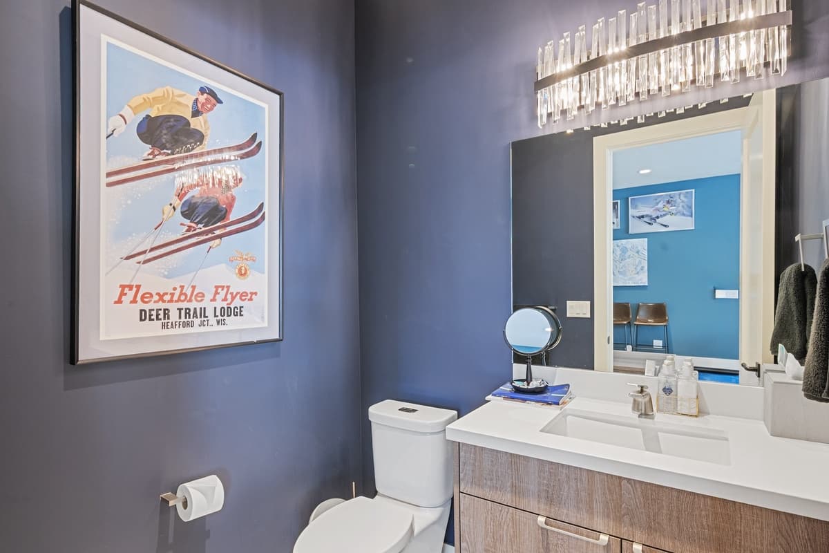 Quicksilver Haus - Image 61