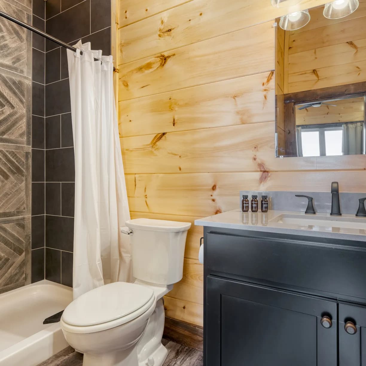 Duval Villa - Image 27