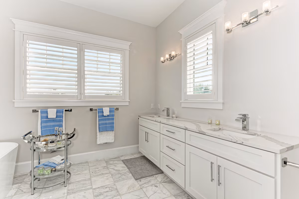 Just Beachy - Image 19