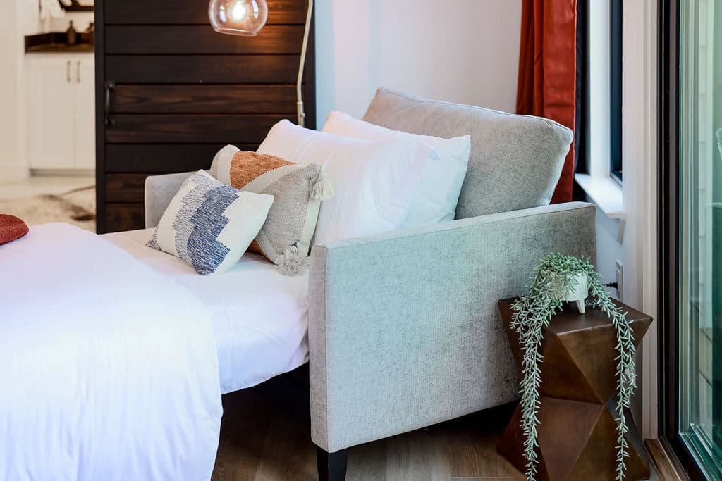 Southside of Heaven Home - Image 14