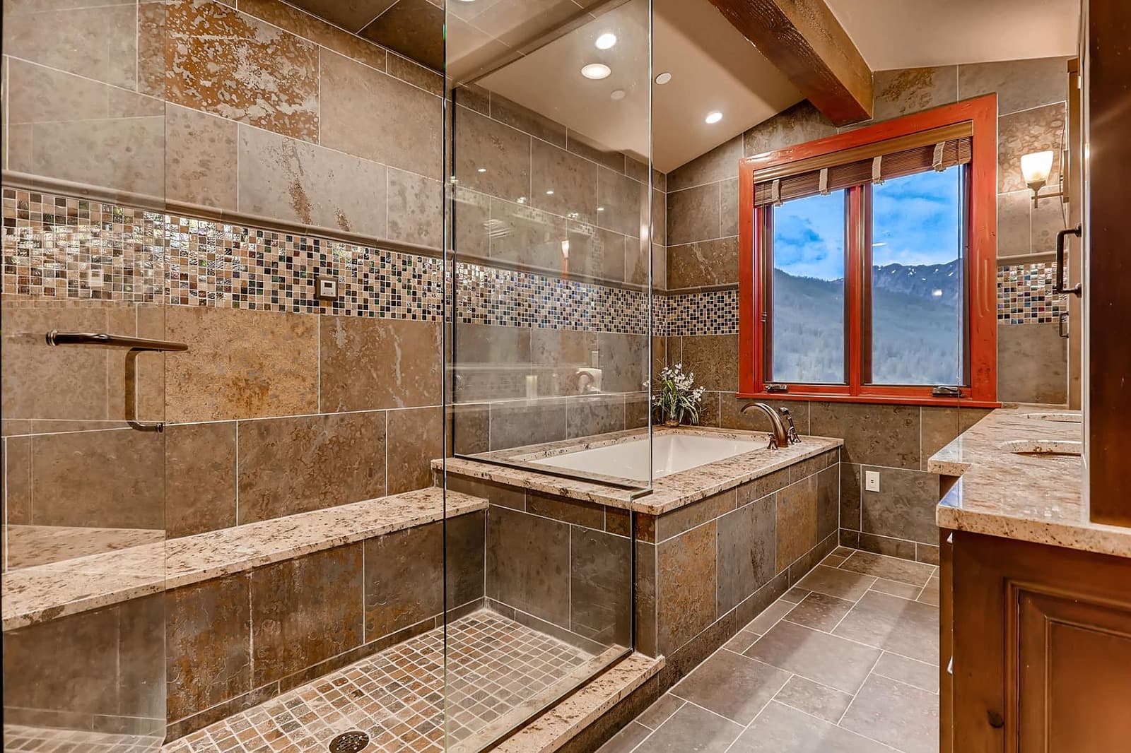 Snow Manor - Image 21