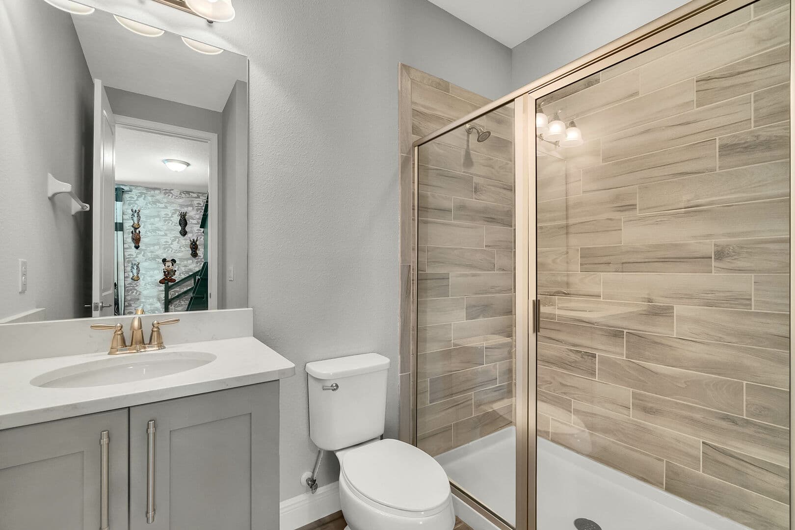 Adventurer Estate - Image 34