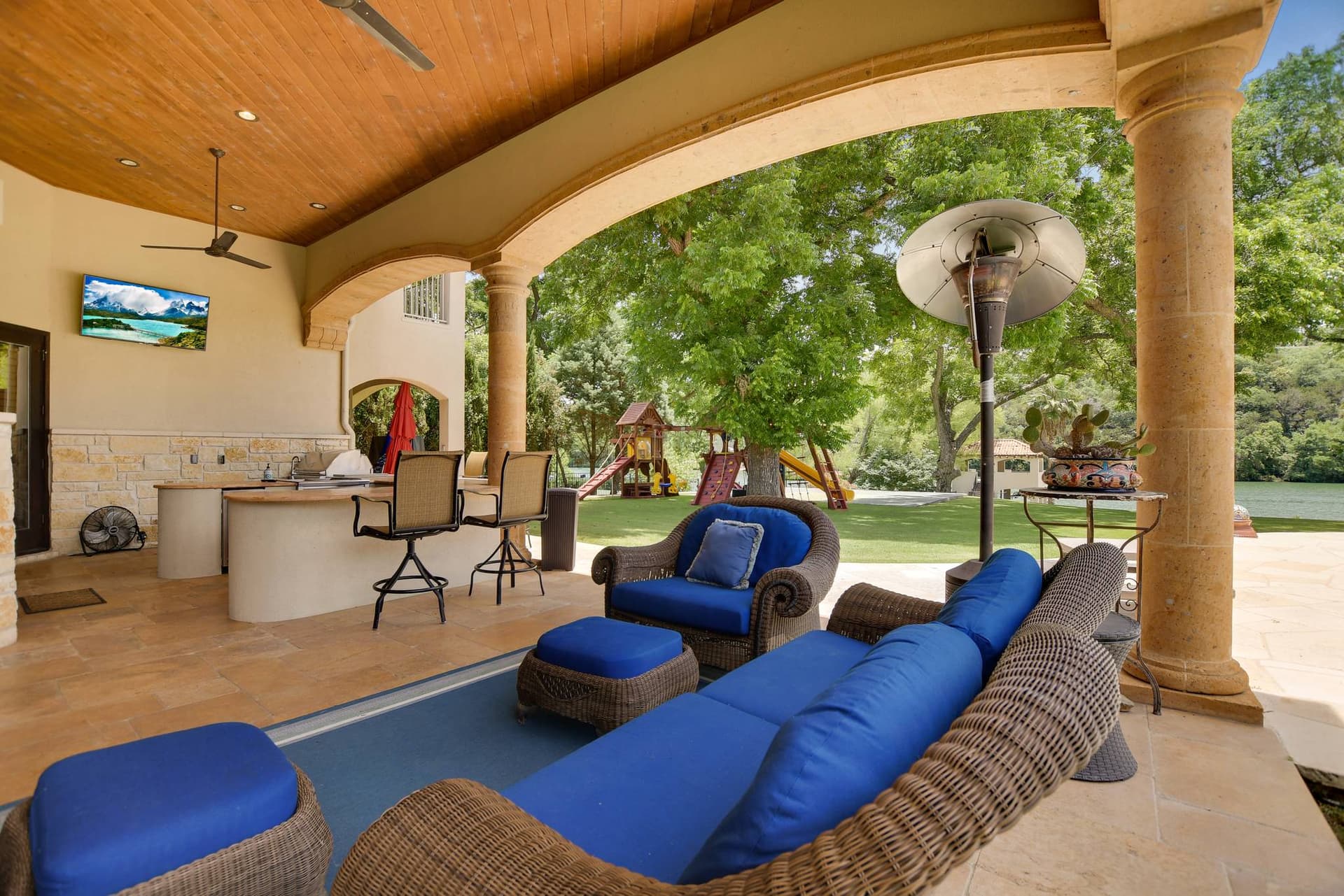 Hacienda on Lake Austin - Image 27