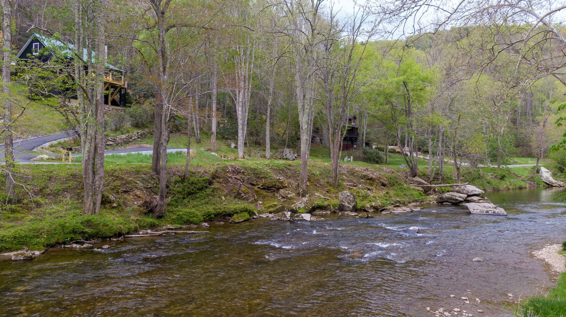 River Run Cabin - Image 35