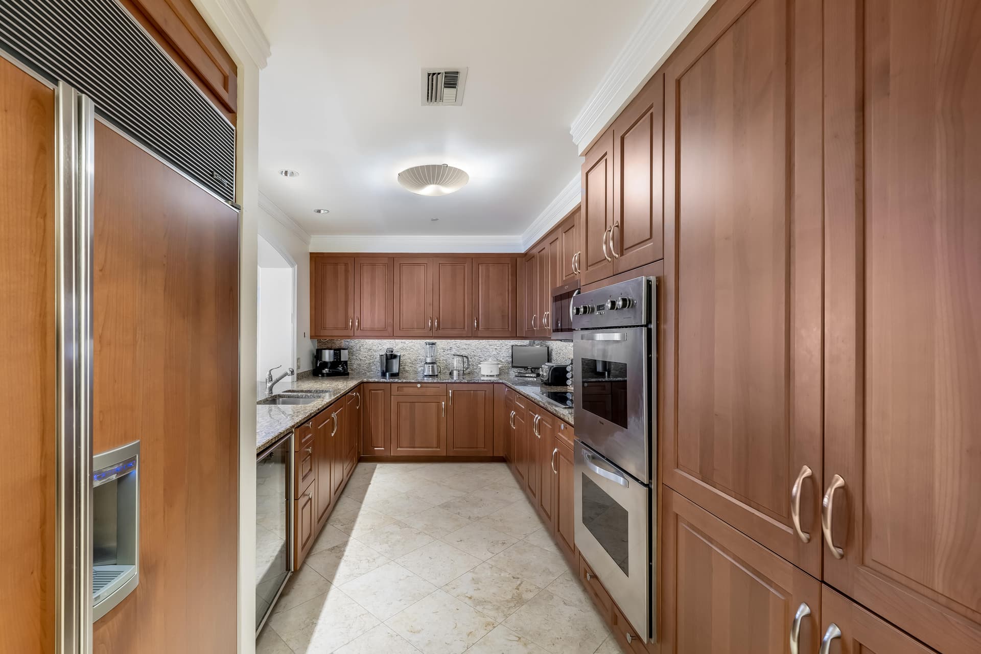 Ritz-Carlton Residence #402 - Image 7