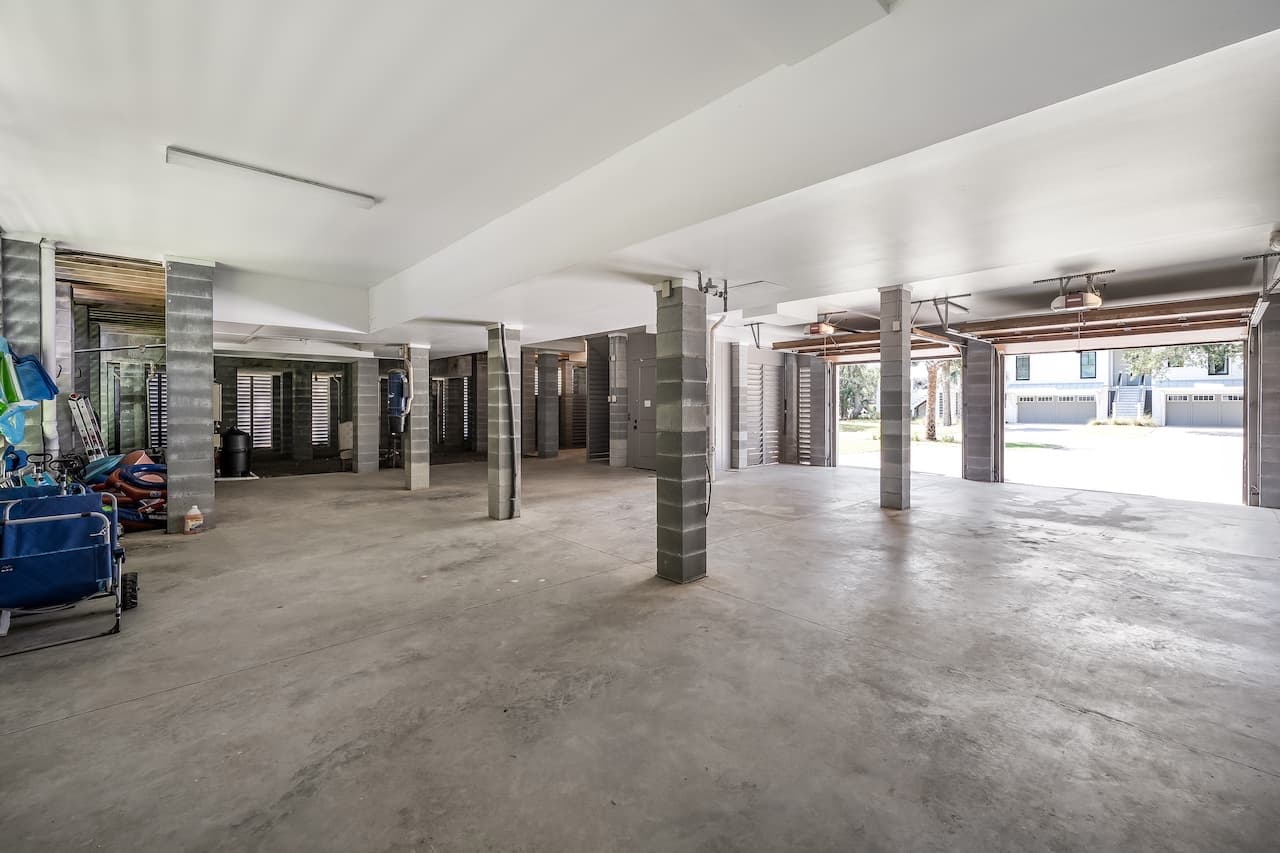 Shore Thing - Image 87