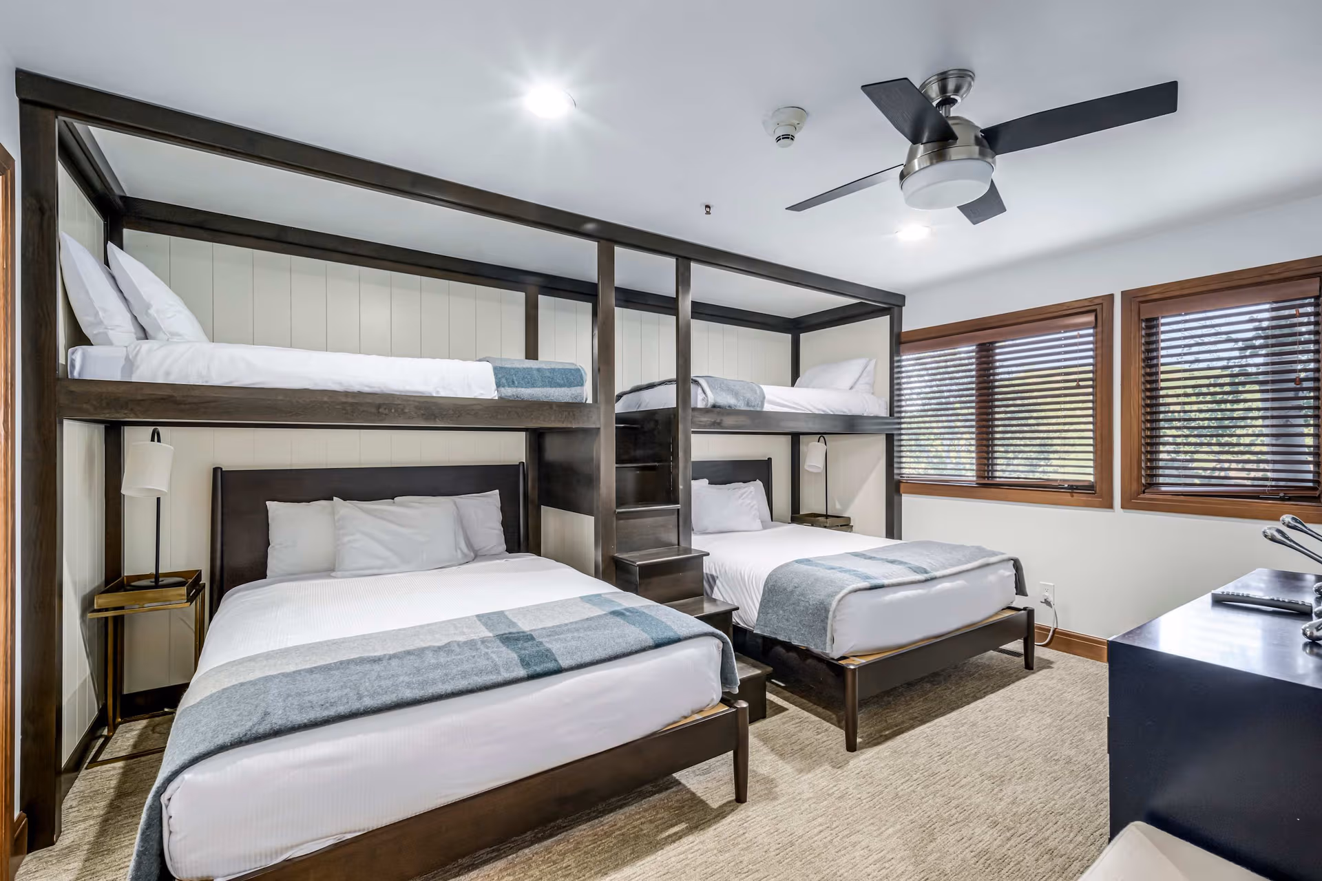 Frostfire Lookout - Image 15