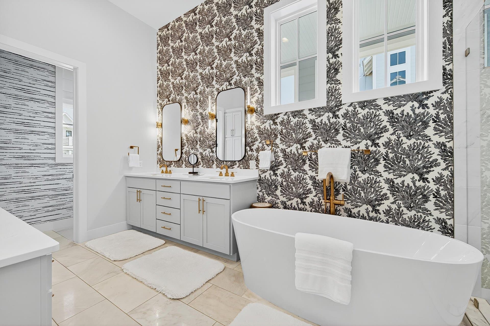 Uncharted - Image 41