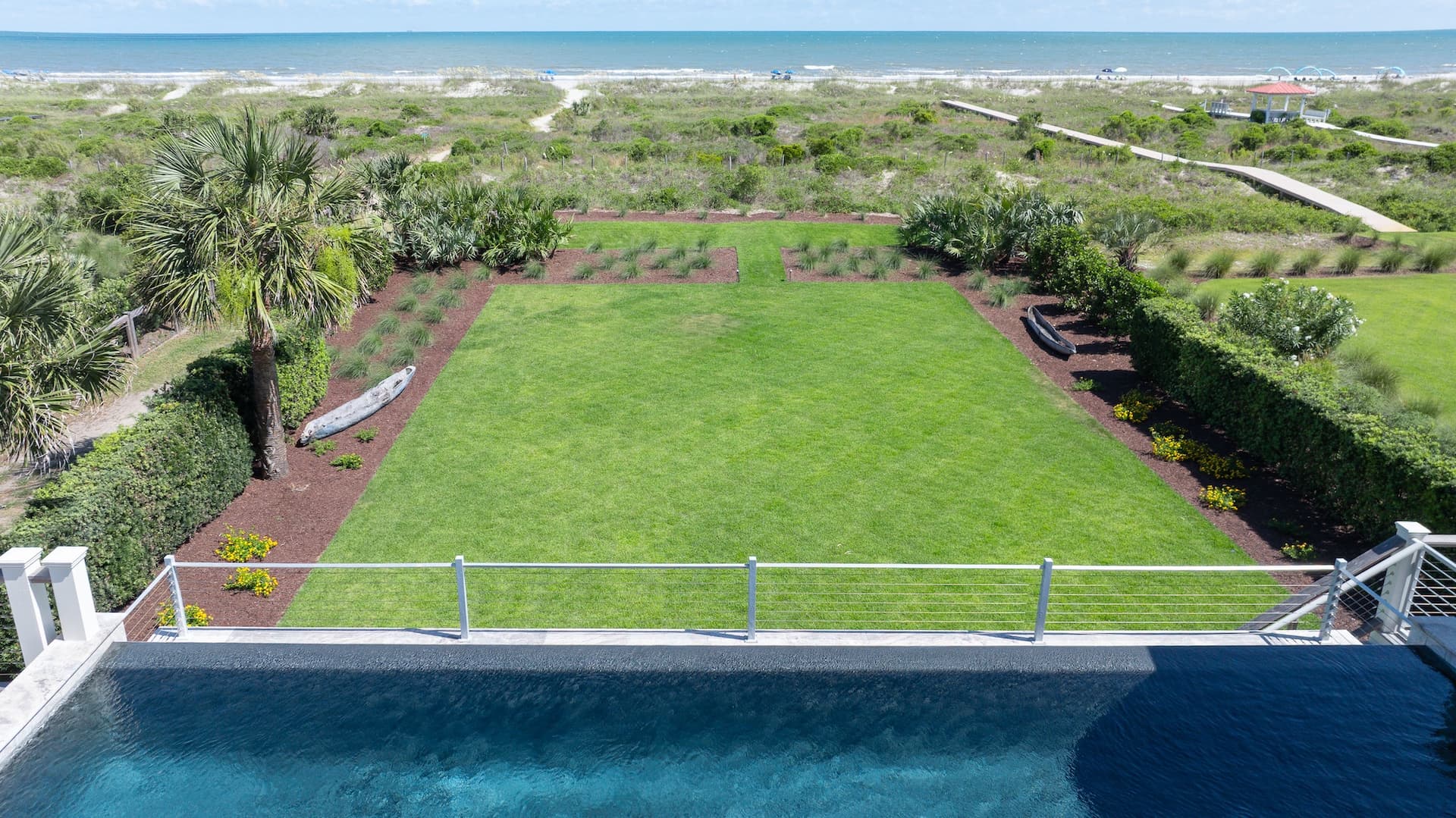 Beach Shelter - Image 63