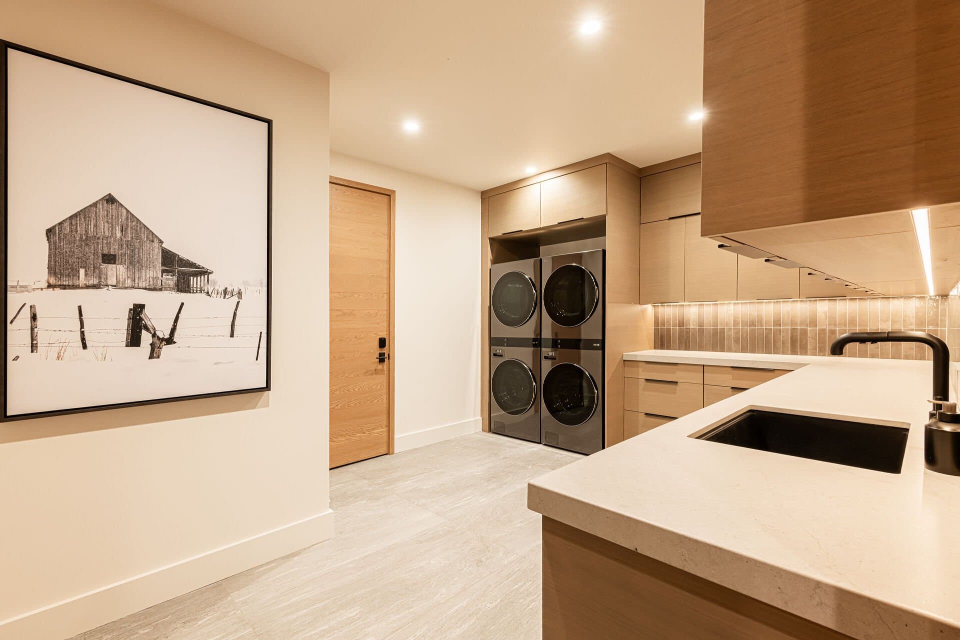 Luxe at Moonshadow - Image 66