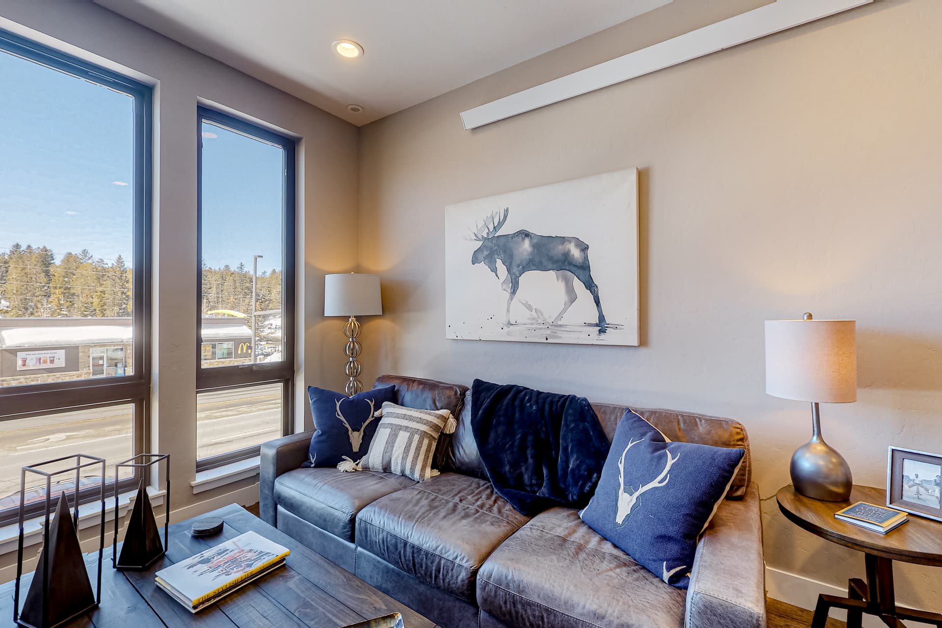 Rendezvous Flat - Image 4