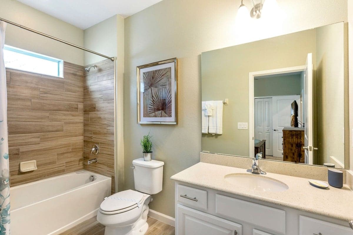 Lake Breeze - Image 25